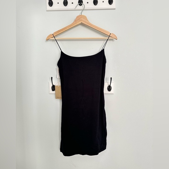 Aritzia Wilfred Free Tiny Dress - Picture 2 of 3